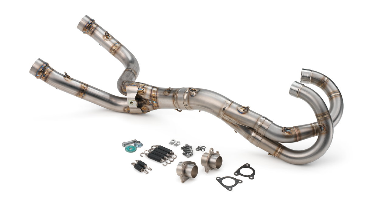 Akrapovič header "Evolution Line"