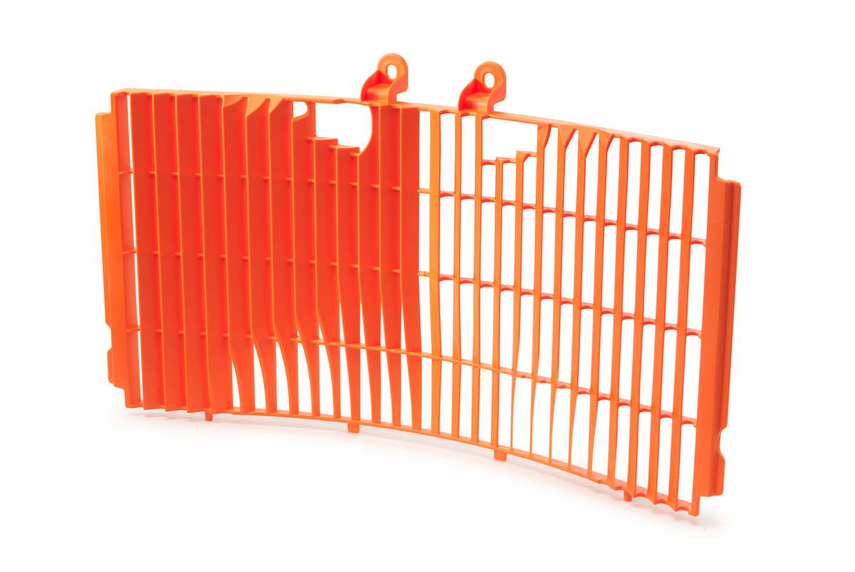 Radiator protection grille