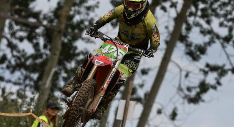 B Moto tor motocross